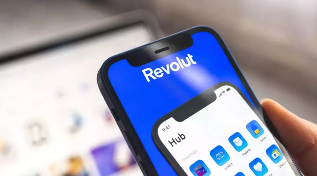 сбой Revolut