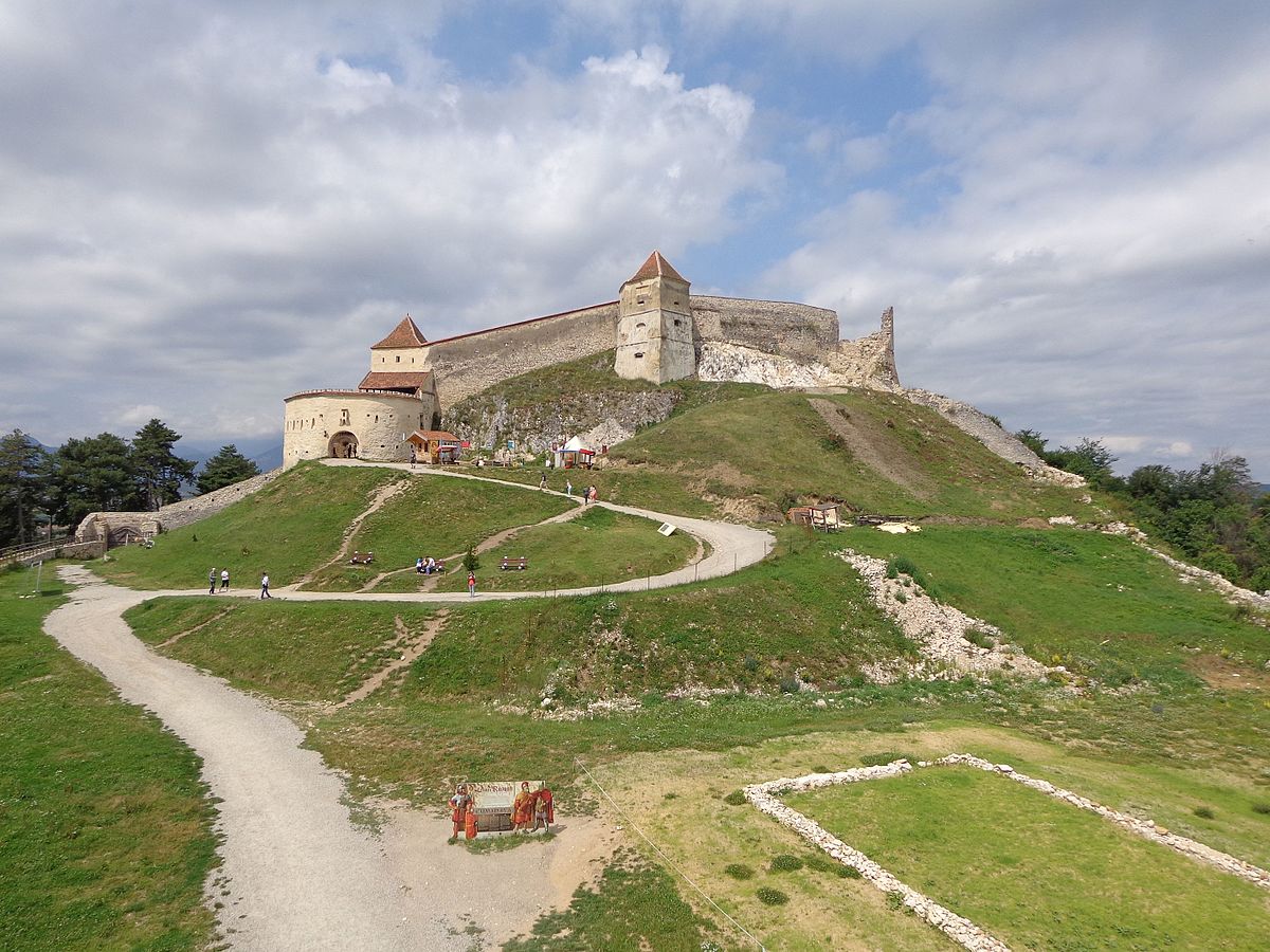 реставрация Cetatea Râșnov
