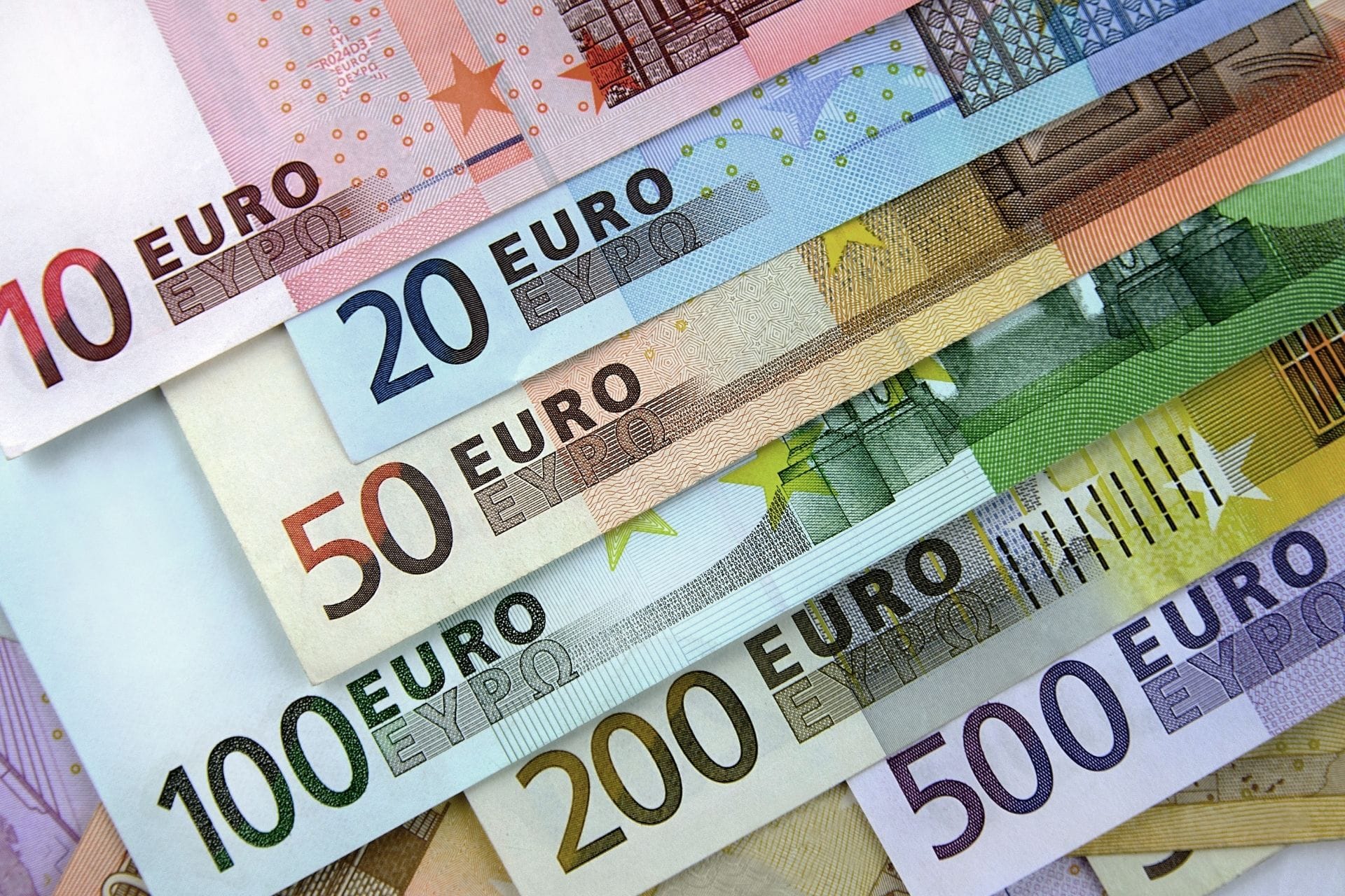 курс евро в Румынии